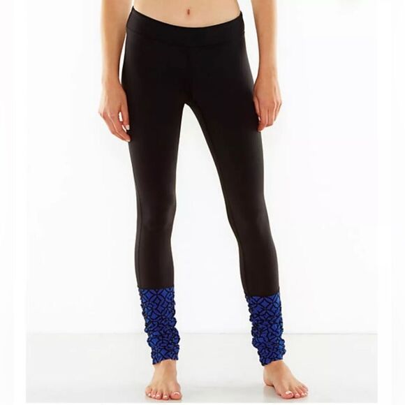 Lucy Small Activewear Yoga Maniac Workout Exercise Leggings Black Blue - Picture 1 of 8